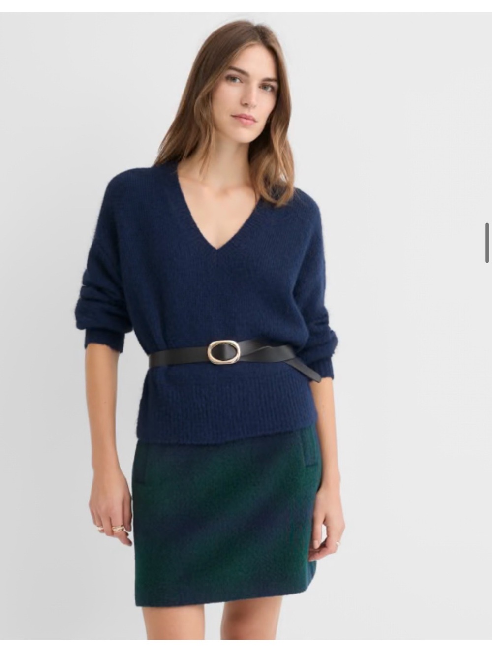 LOFT NWOT Navy V-Neck Oversized Knit Sweater Size Medium